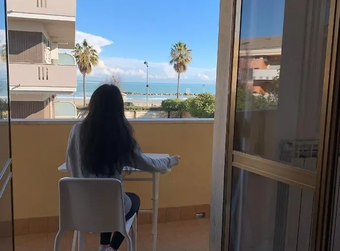 公寓 我的海滩小屋公寓 Montesilvano Marina